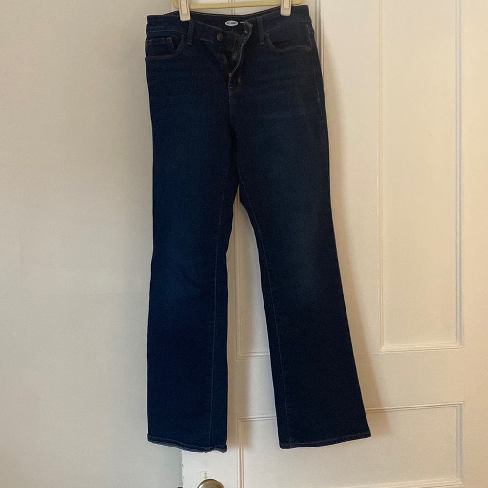 Old navy kicker boot cut jeans - short